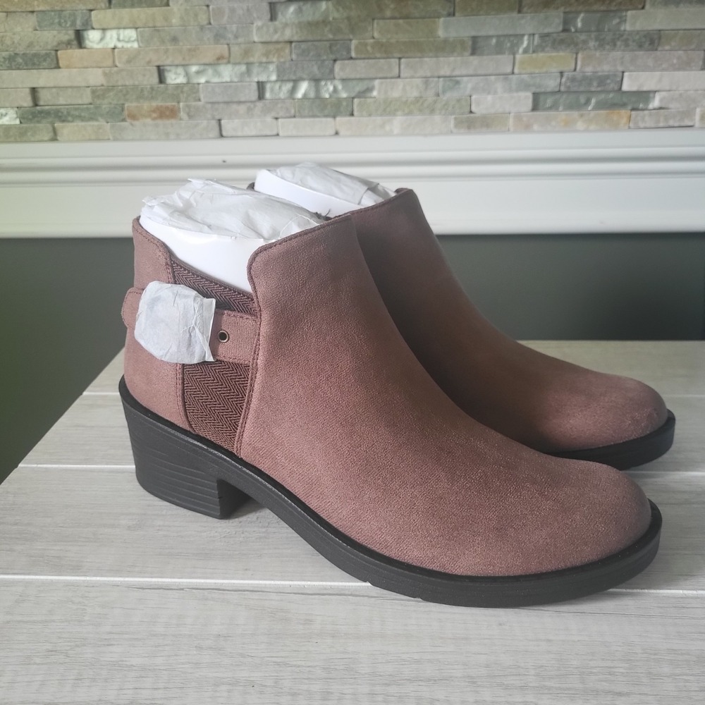 BZees For Lifestride 9.5 Womens Oasis Chelsea Boots Mustang Brown
